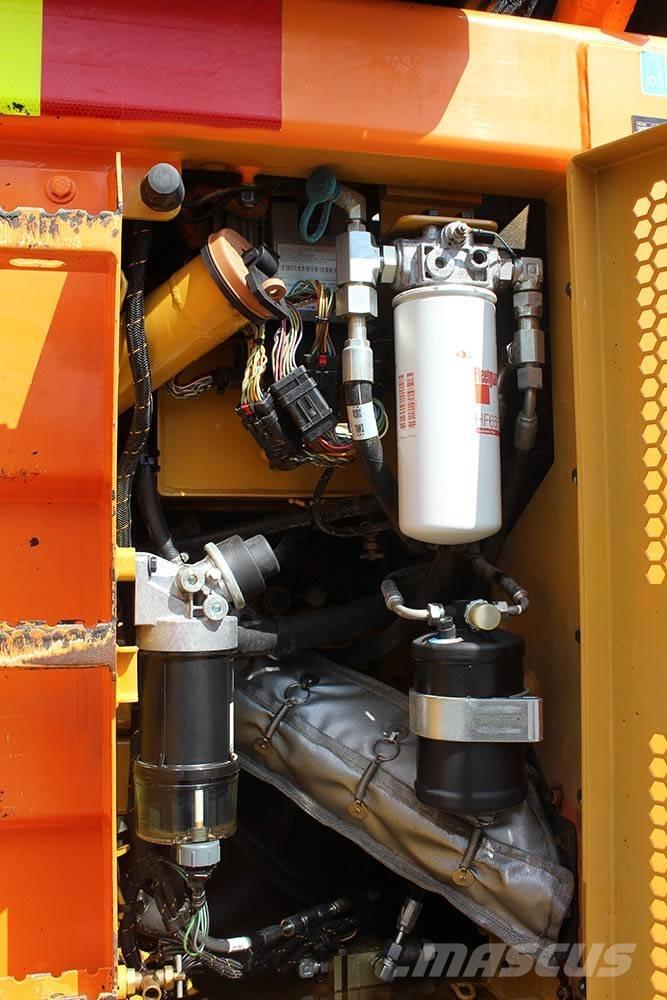 CAT CD10 Tandemové válce