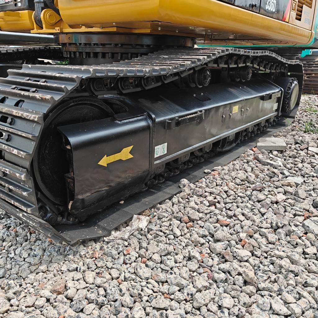 CAT 336D2 Pásová rýpadla