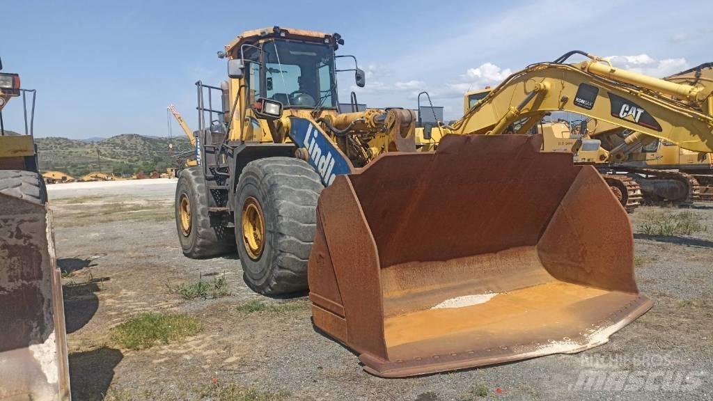 Komatsu WA 500-3H Kolové nakladače