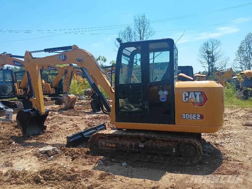 CAT 306 Pásová rýpadla
