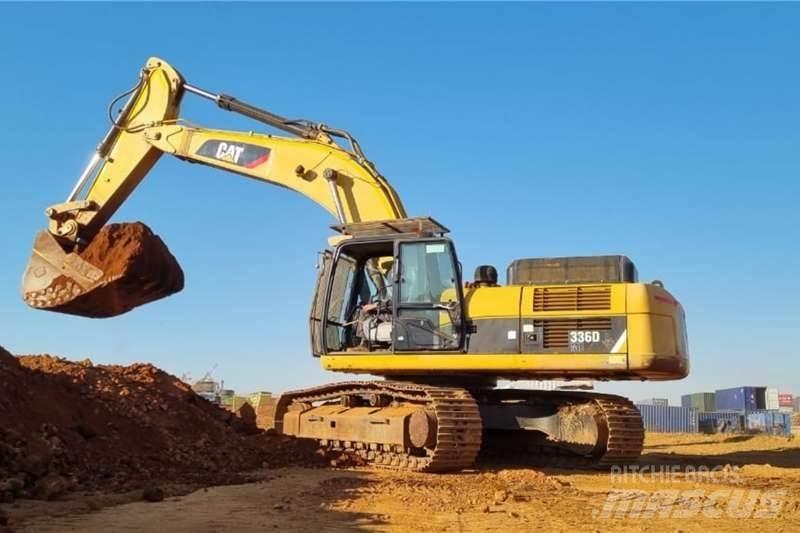 CAT 336D Mini rýpadla < 7t