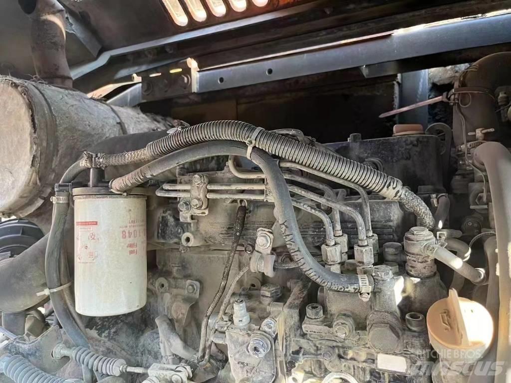 Doosan DX60W Kolová rýpadla