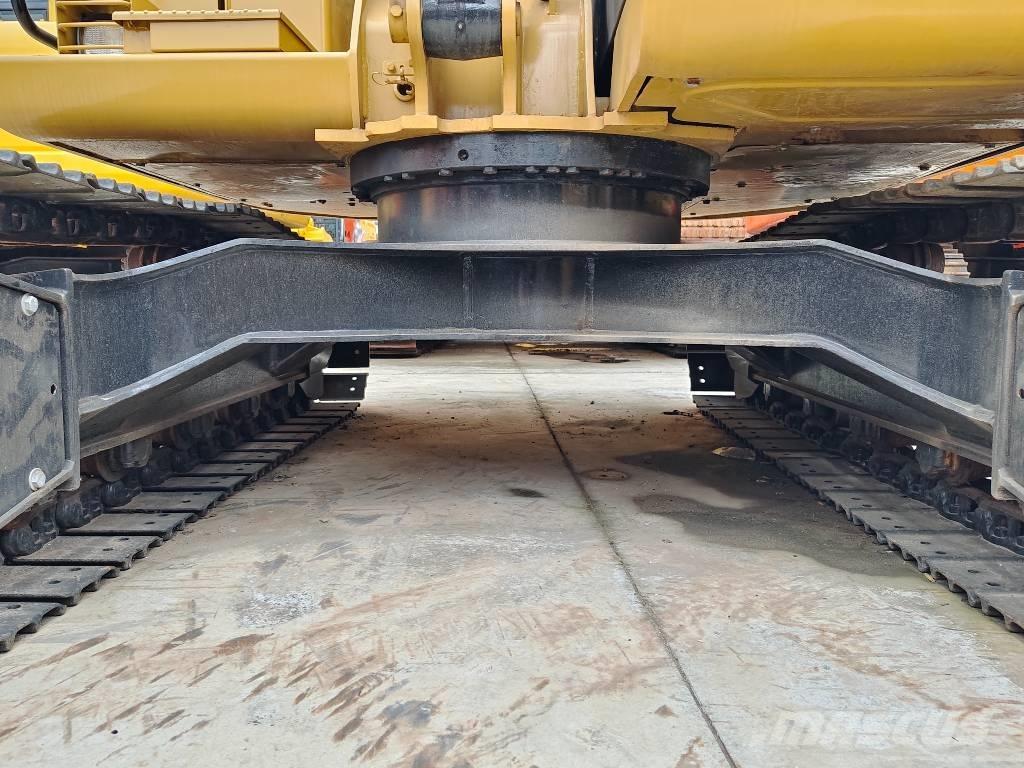 CAT 307E Mini rýpadla < 7t