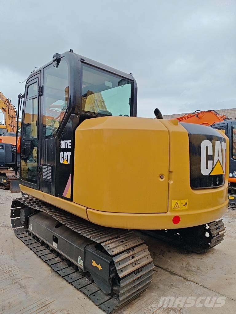 CAT 307E Mini rýpadla < 7t