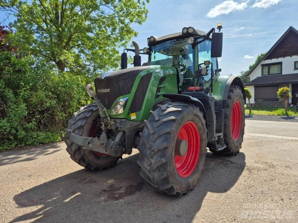 Fendt 826 Profi Traktory