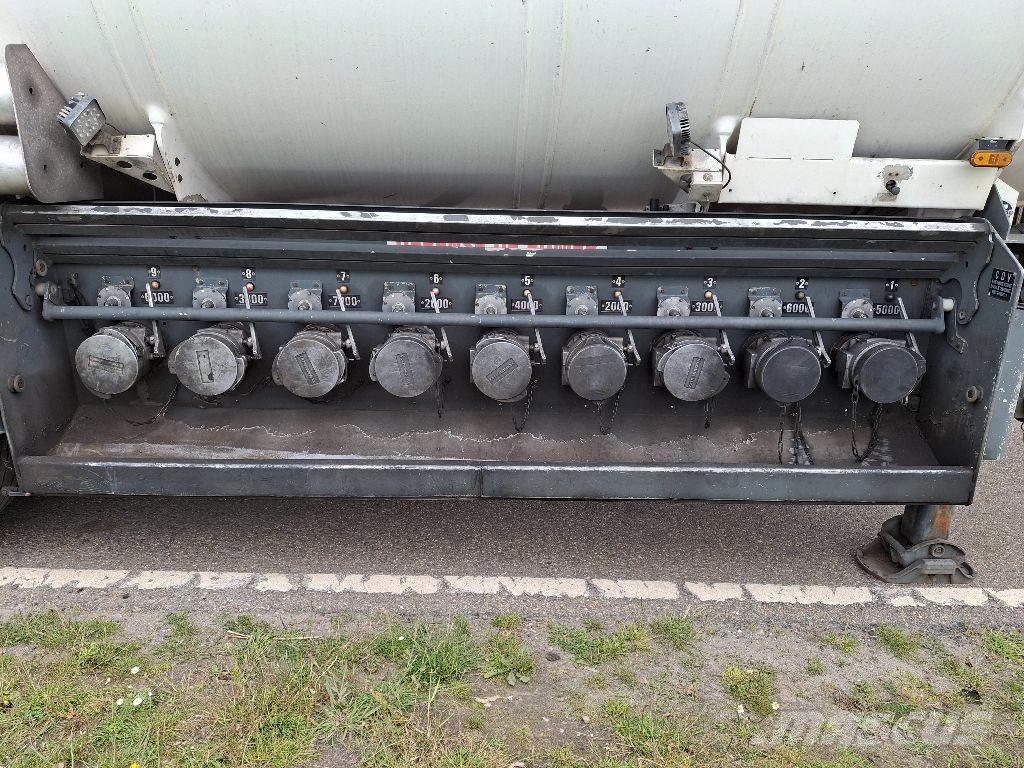 Acerbi ASO64003SP Cisternové návěsy