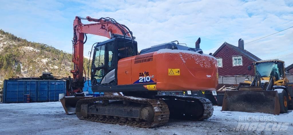 Hitachi ZX 210 LC-6 Pásová rýpadla