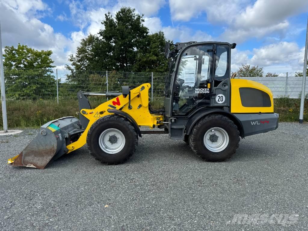 Wacker Neuson WL44 Kolové nakladače
