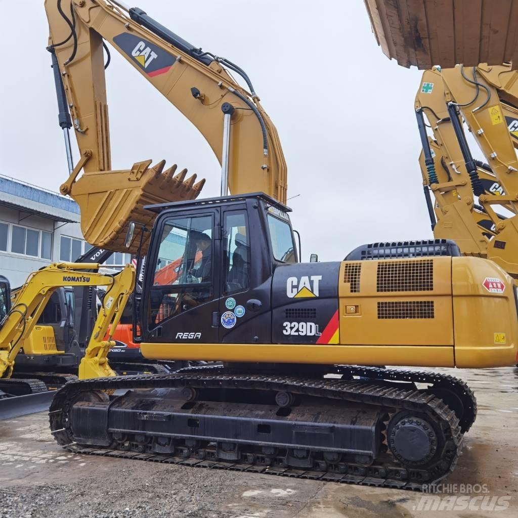 CAT 329 D Pásová rýpadla