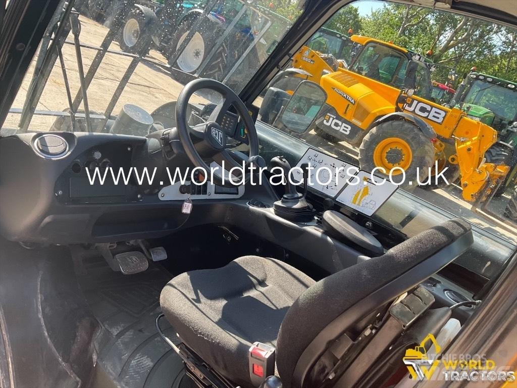 JCB 520-40 Teleskopické manipulátory