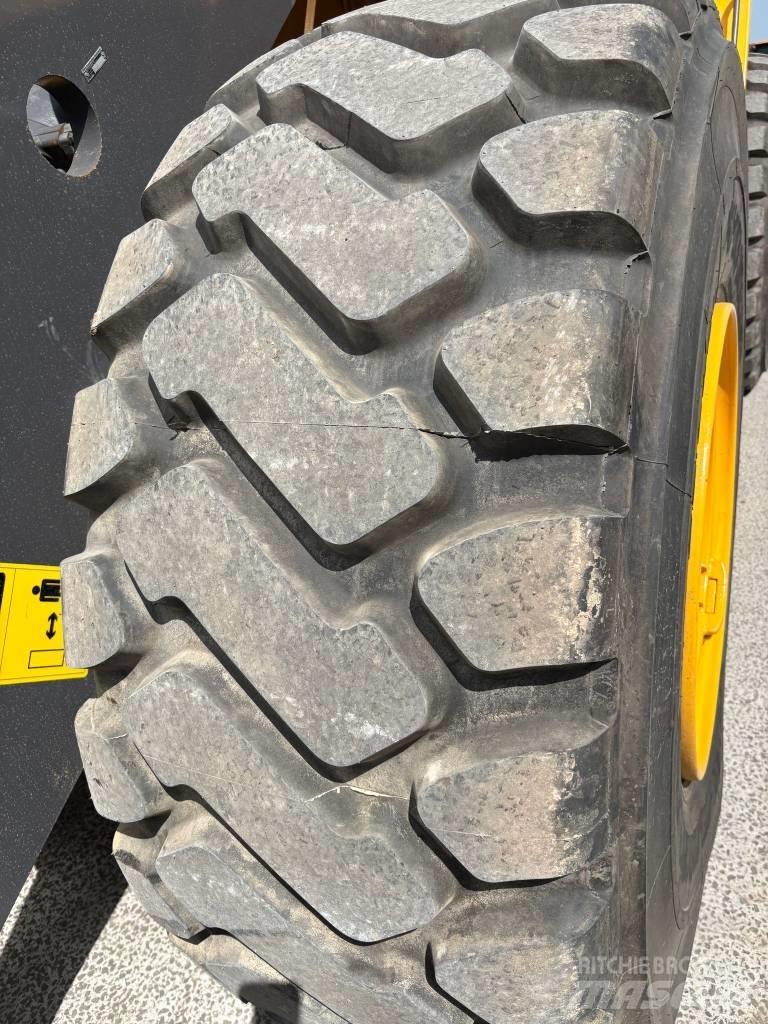 Volvo L 180 H Kolové nakladače
