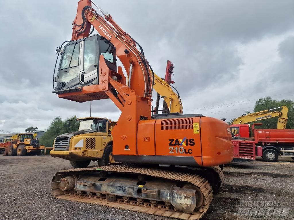 Hitachi ZX 210 LC Pásová rýpadla