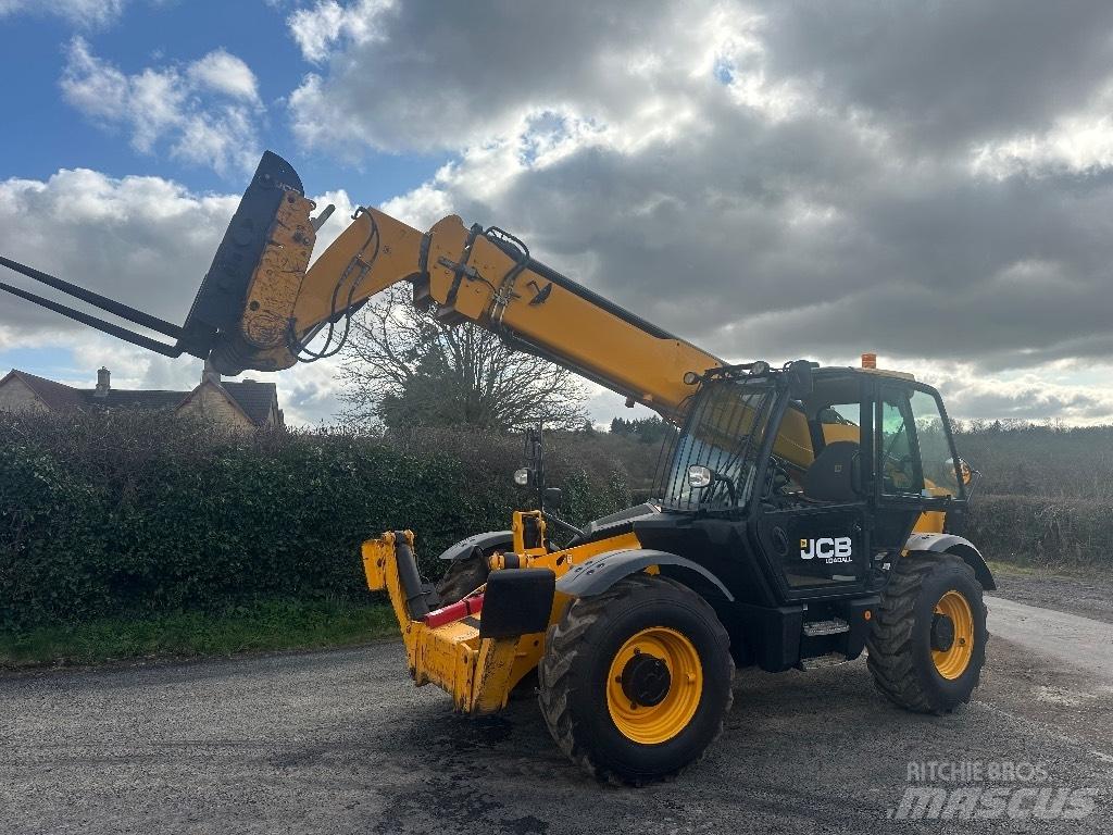 JCB 540-140 Teleskopické manipulátory