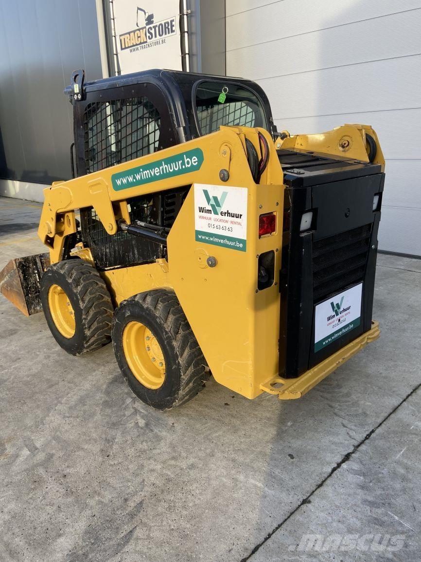 CAT 226 D3 (5867) Smykem řízené nakladače