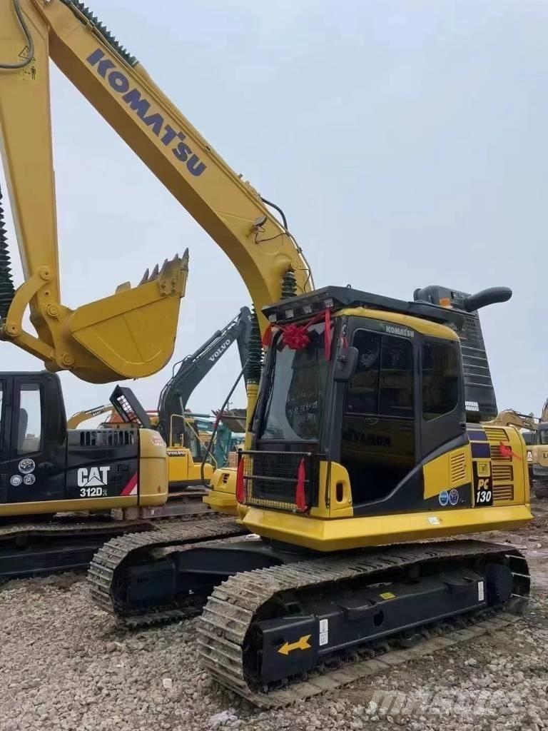 Komatsu PC 130-8 Pásová rýpadla