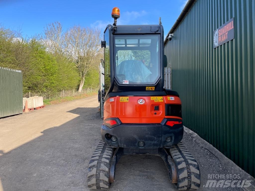 Kubota U 27-4 Mini rýpadla < 7t