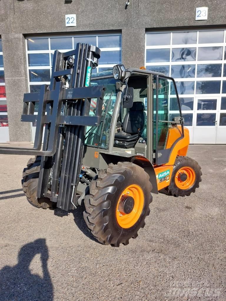 Ausa C 251 H x4 Terénní vysokozdvižné vozíky