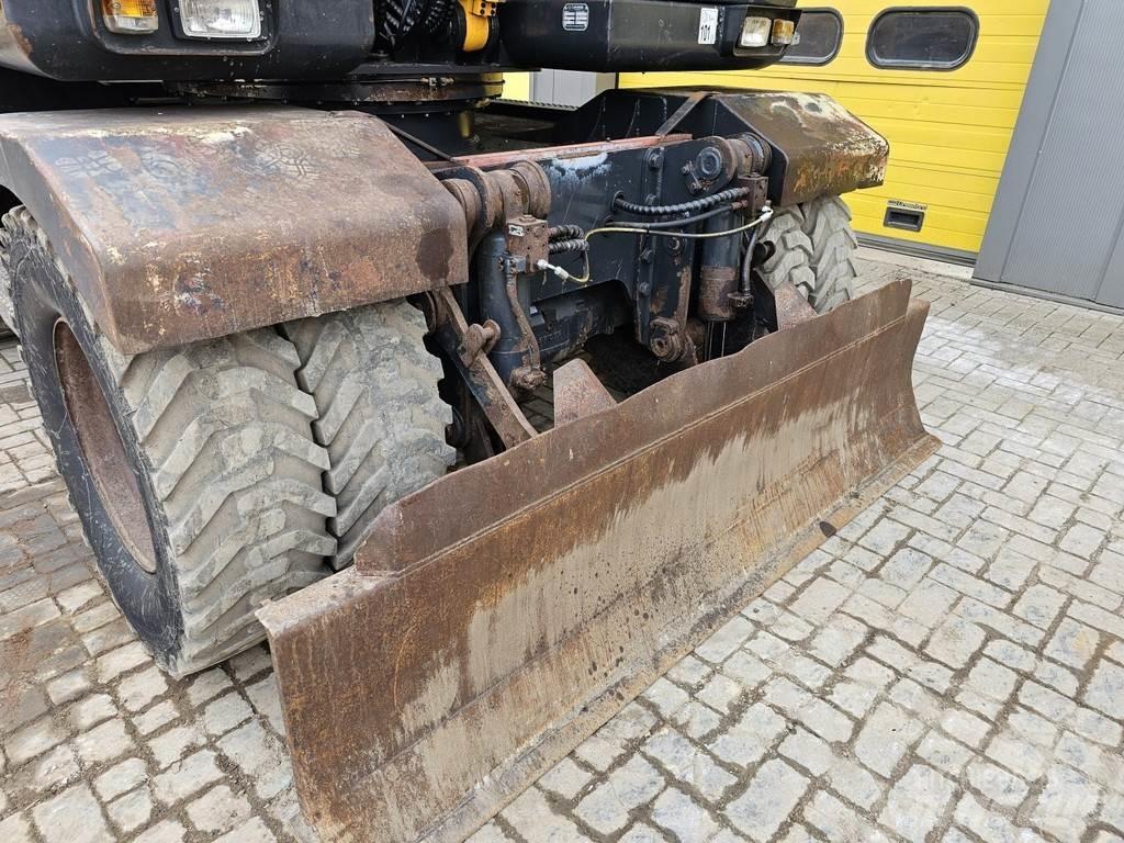 Hyundai R140W-7A Kolová rýpadla