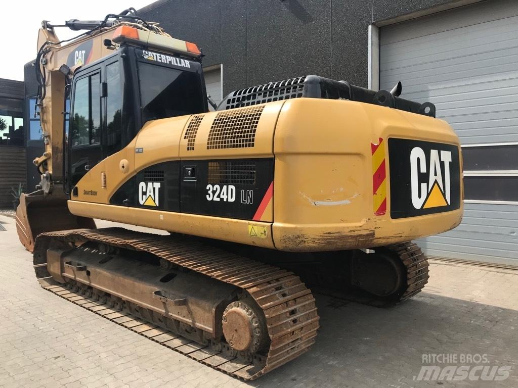 CAT 324D Pásová rýpadla