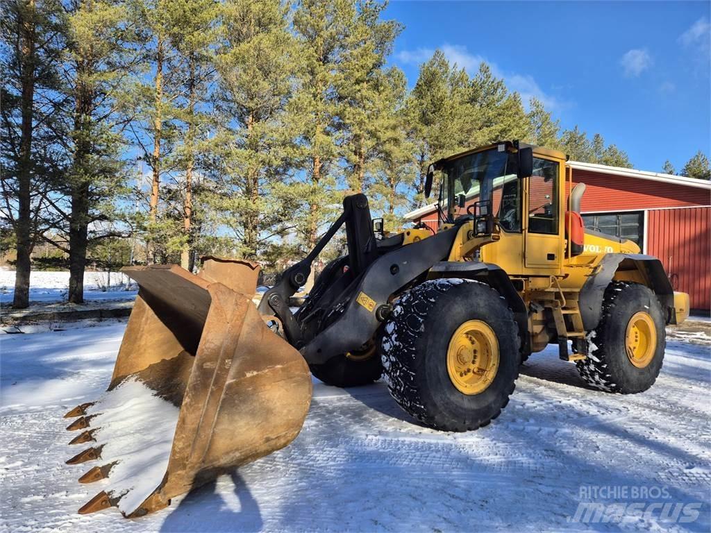 Volvo L120E Kolové nakladače