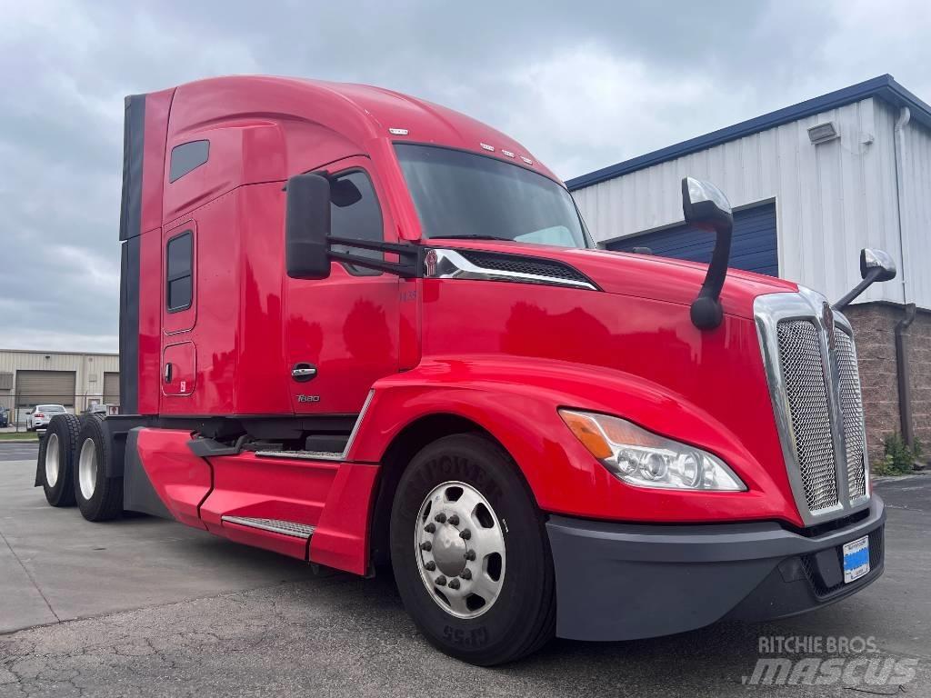 Kenworth T 680 Tahače