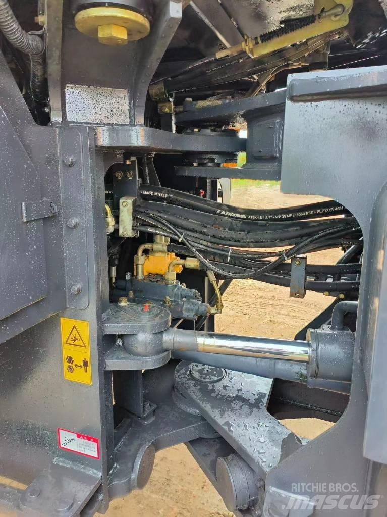 LiuGong CLG 856 H Kolové nakladače
