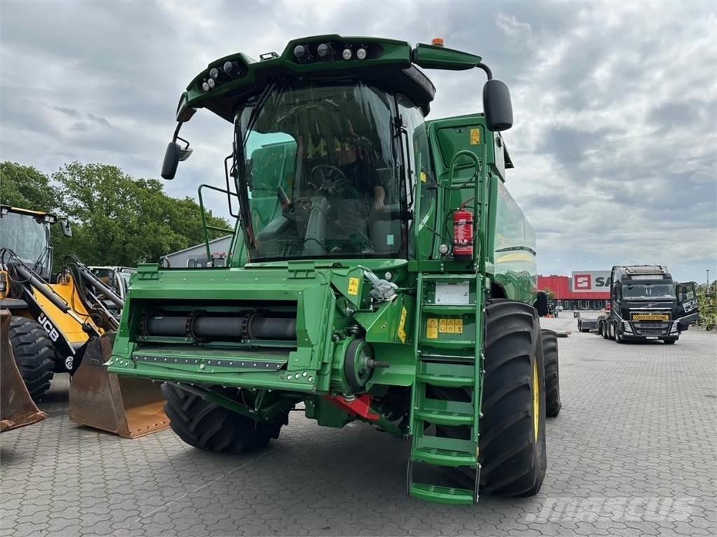 John Deere T 670 i Sklízecí mlátičky