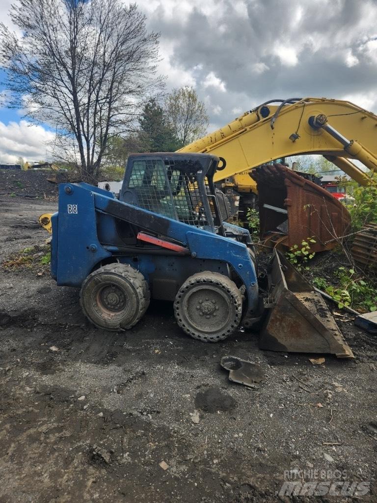 Bobcat 863 Smykem řízené nakladače
