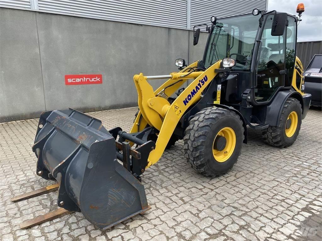 Komatsu WA70M-8EO Víceúčelové nakladače