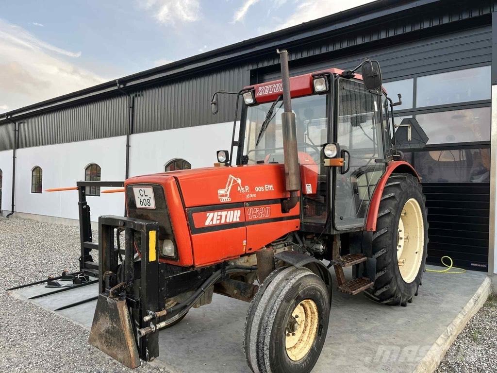 Zetor 9520 turbo Traktory