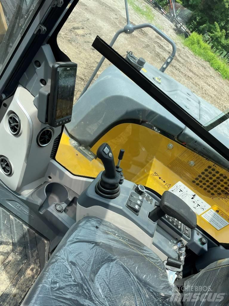 XCMG XE 80 U Mini rýpadla < 7t