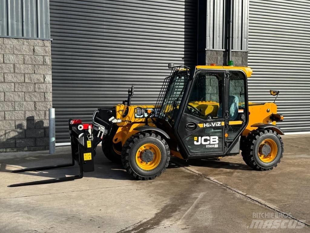JCB 525-60 Teleskopické manipulátory