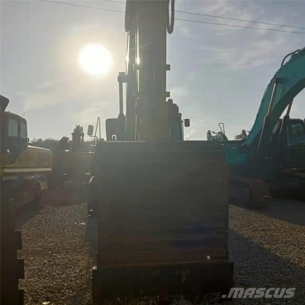 CAT 336D Pásová rýpadla
