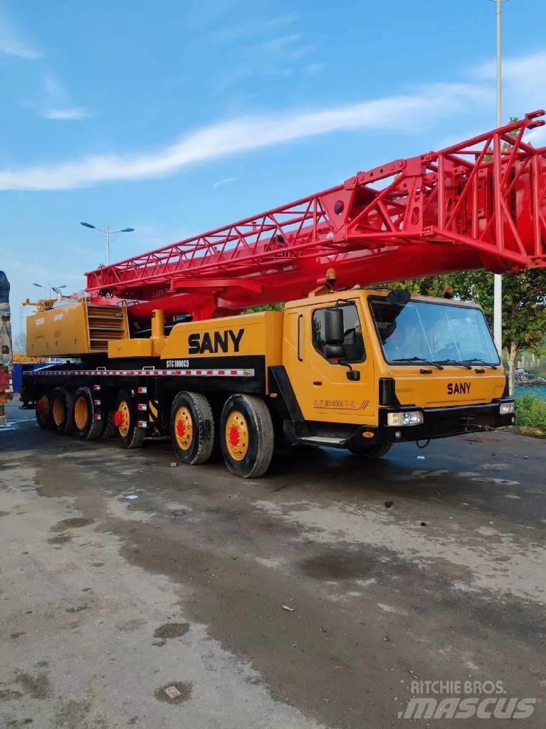 Sany STC 1000 Univerzální terénní jeřáby