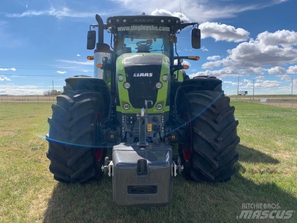 CLAAS AXION 960 Traktory