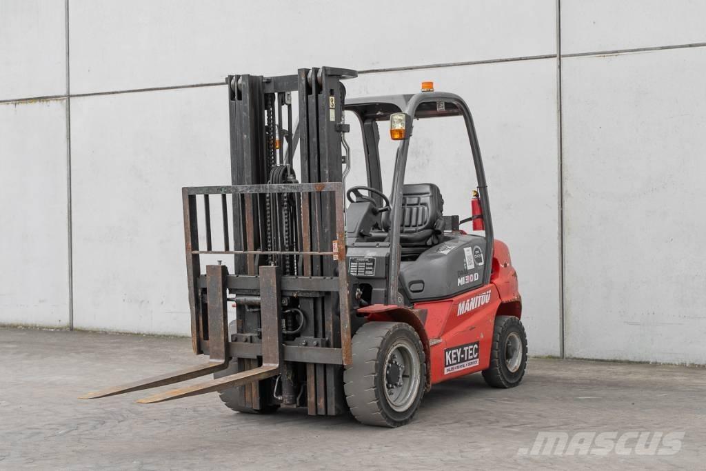 Manitou MI 30 D Dieselové vozíky