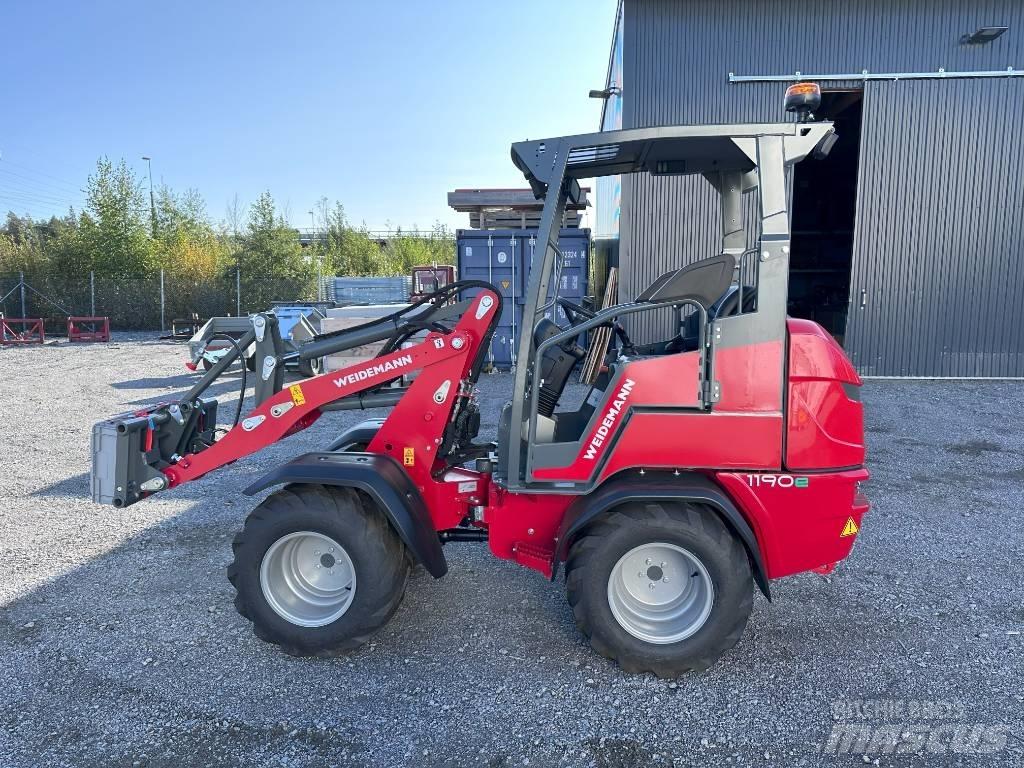 Weidemann 1190 e Smykem řízené nakladače