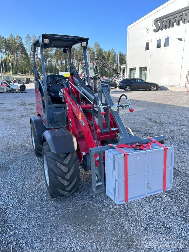 Weidemann 1190 e Smykem řízené nakladače