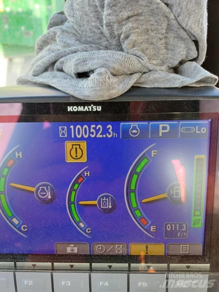 Komatsu PC 210 LC-10 Pásová rýpadla
