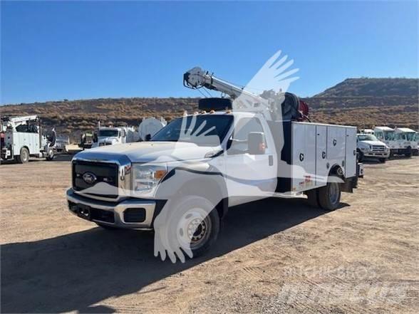 Ford F550 Stavebnictví - ostatní