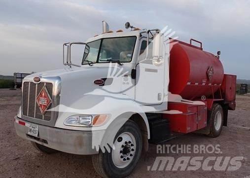 Peterbilt 335 Stavebnictví - ostatní