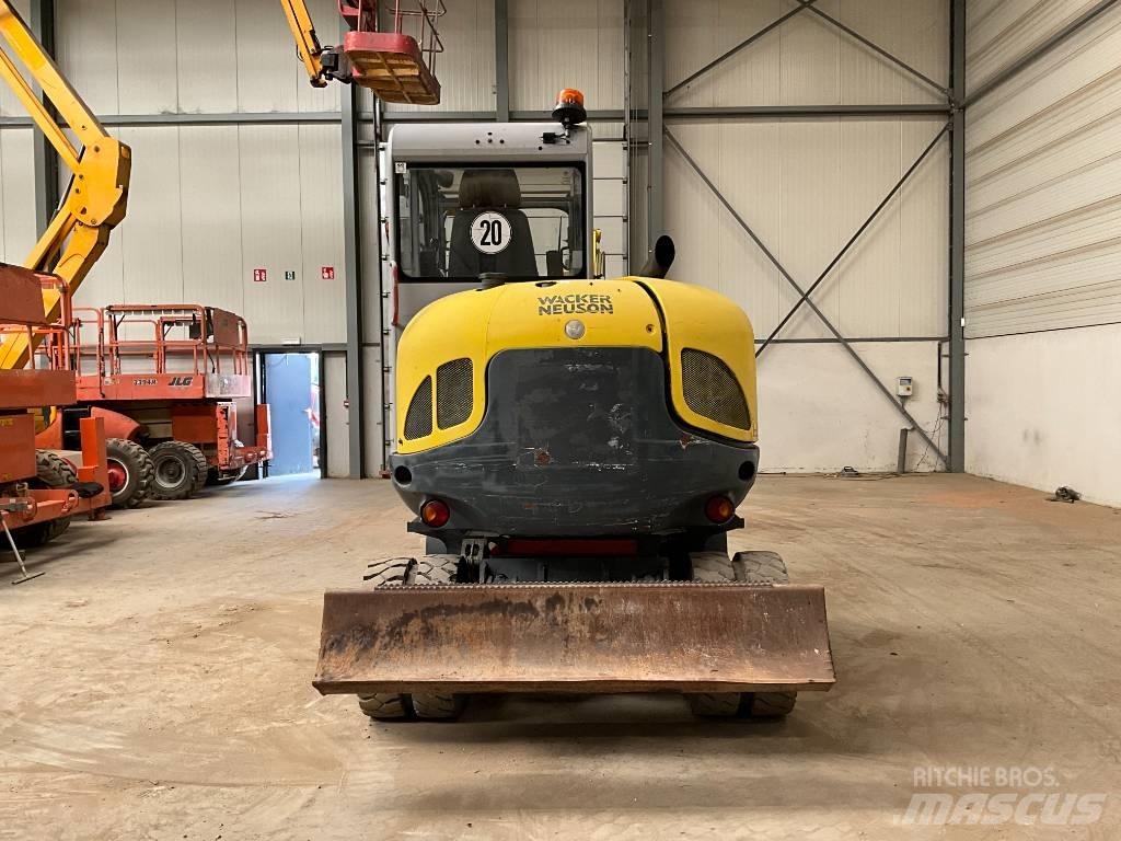 Neuson 6503 WD Kolová rýpadla
