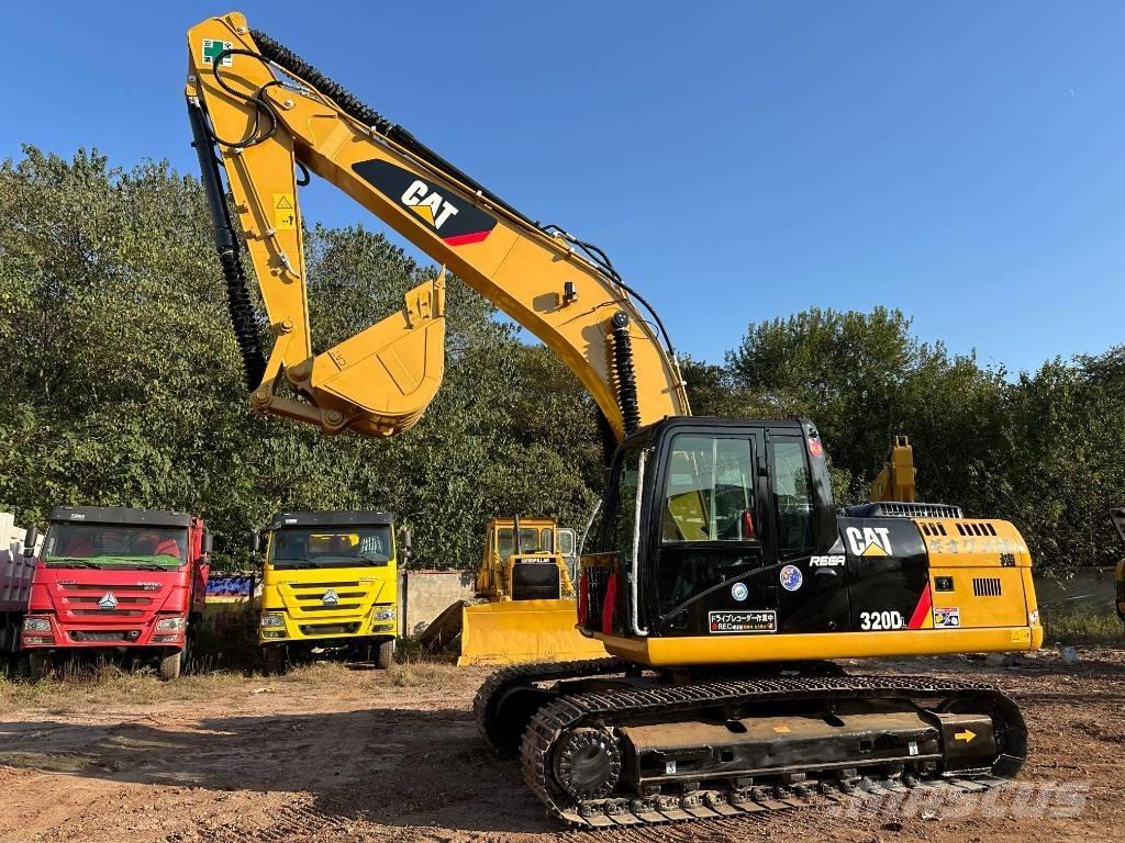 CAT 320 D Pásová rýpadla
