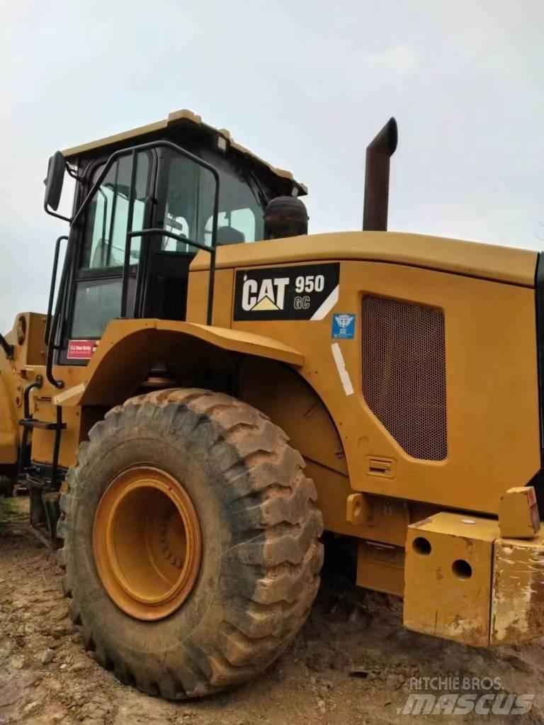 CAT 950GC Kolové nakladače