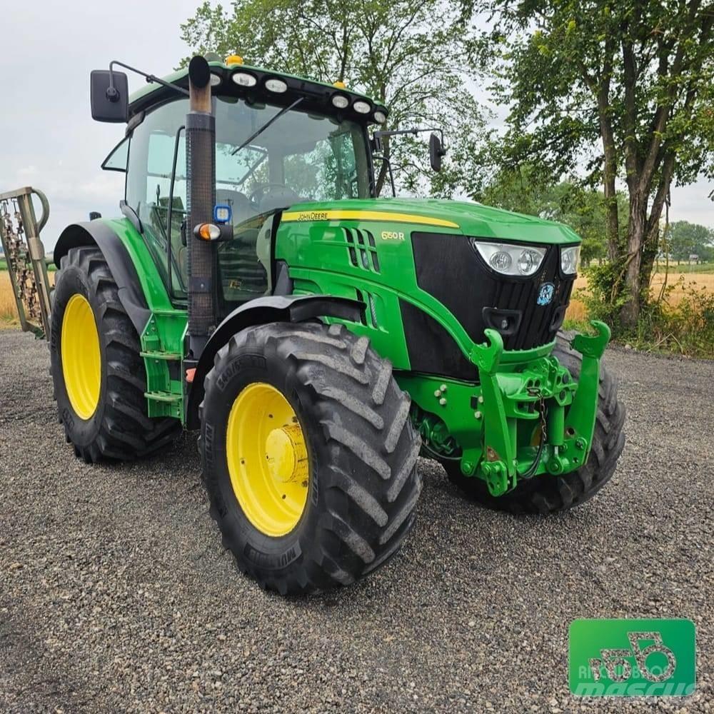 John Deere 6150 R Traktory