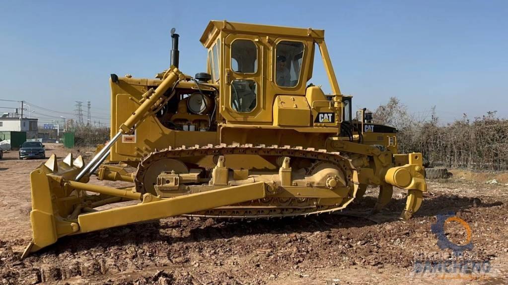 CAT D 8 K Pásové dozery
