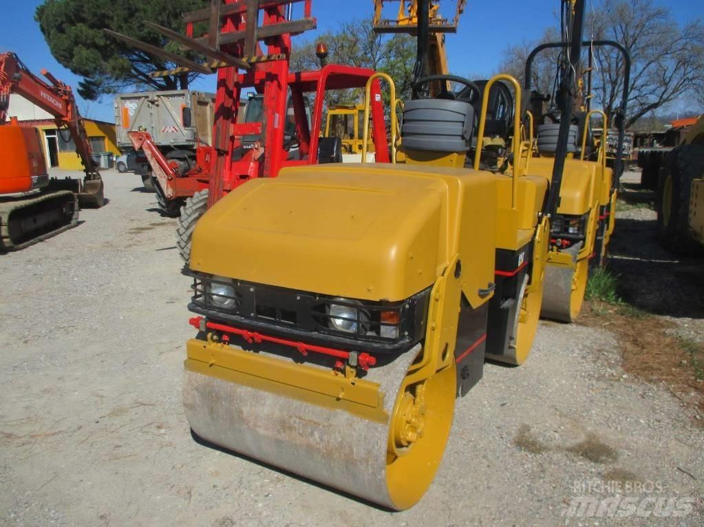 CAT CB 214 E Tandemové válce