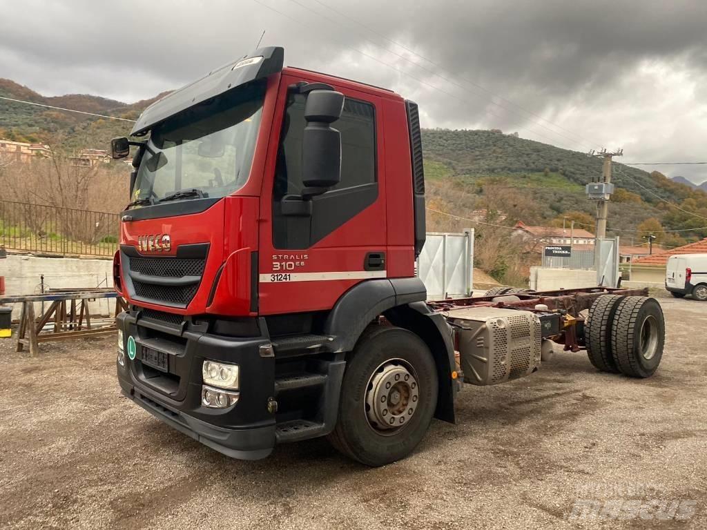 Iveco STRALIS 190S31 Nákladní vozy na přepravu automobilů