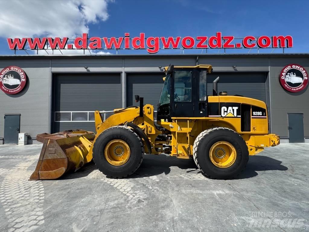 CAT 928 G z Kolové nakladače