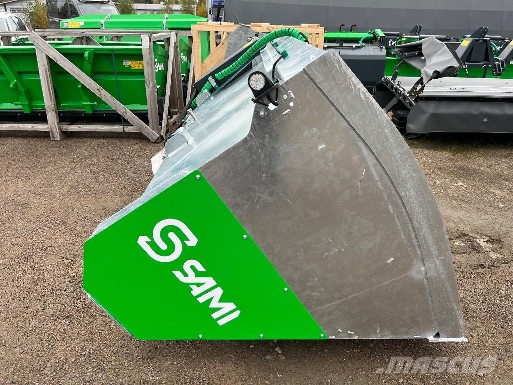 Sami SLD 18 Sypače písku a soli